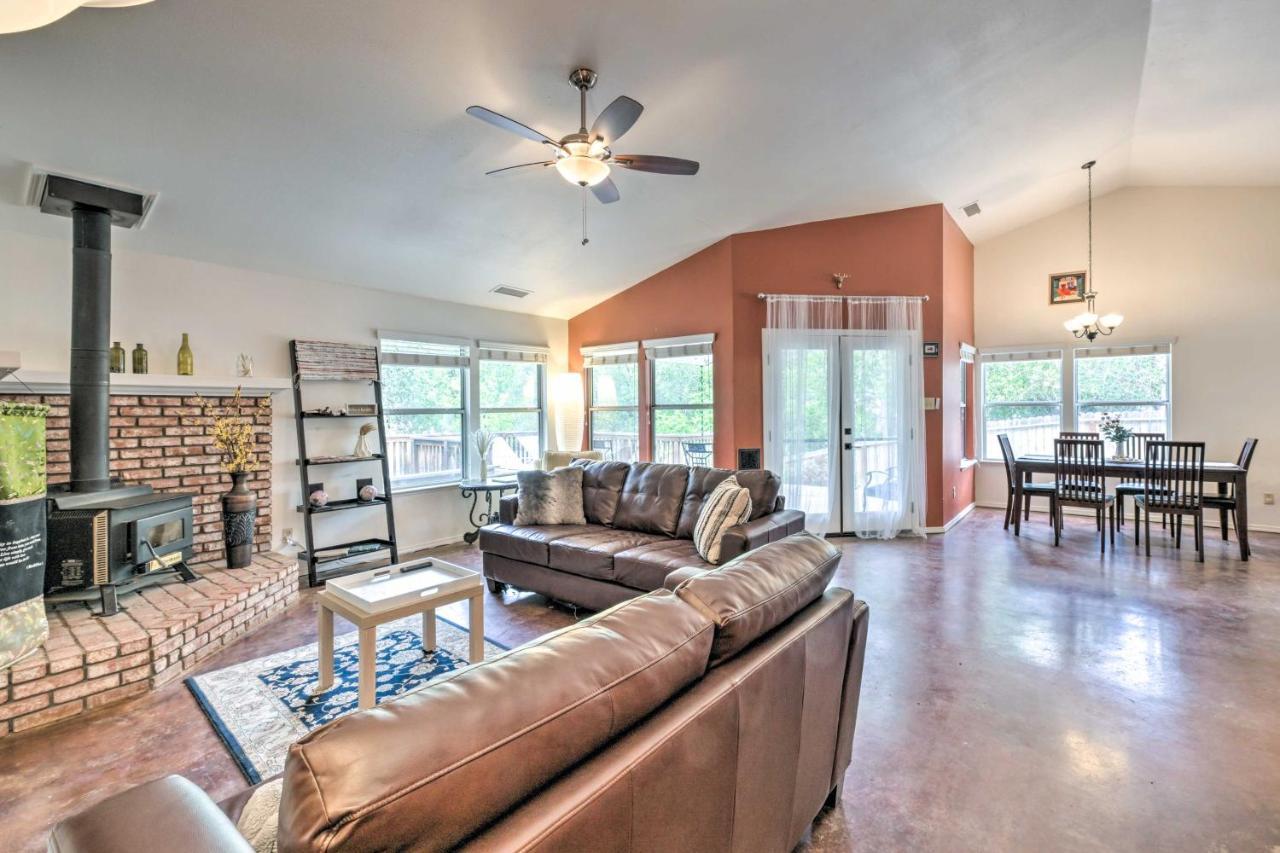 Charming Home Less Than 10 Mi To Sequoia Natl Park! Three Rivers Exteriör bild