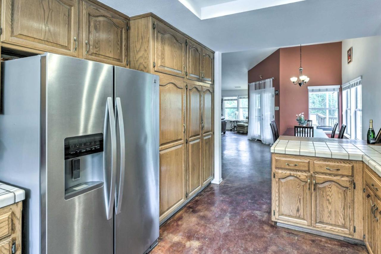 Charming Home Less Than 10 Mi To Sequoia Natl Park! Three Rivers Exteriör bild